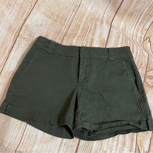 New York & Company Women's Shorts Green Chino Khaki Pockets Casual Size 0‎